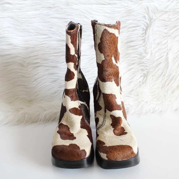 Steve Madden Brown and Cream Ankle Boots - Picture 4 of 13